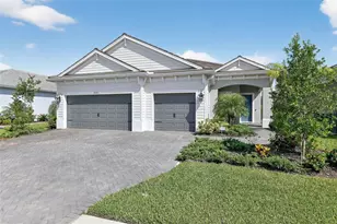 10253 Canaveral Cir, Sarasota, FL 34241 - Photo 2