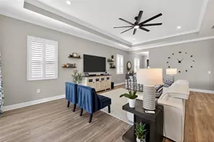 10253 Canaveral Cir, Sarasota, FL 34241 - Photo 16