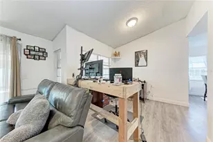 1541 Long Pond Dr, Valrico, FL 33594 - Photo 12