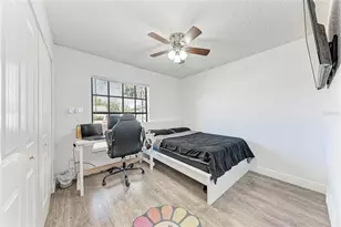 1541 Long Pond Dr, Valrico, FL 33594 - Photo 24