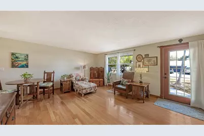 5343 Barbarossa Avenue, Sarasota, FL 34235 - Photo 6