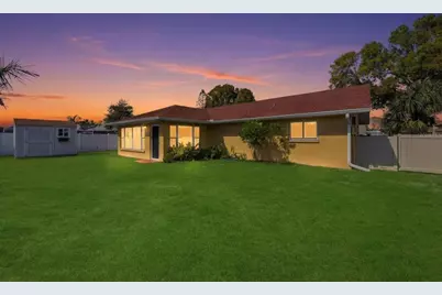 6007 9th Avenue W, Bradenton, FL 34209 - Photo 2