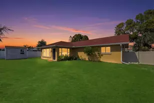 6007 9th Ave W, Bradenton, FL 34209 - Photo 2