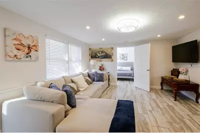 4925 Remington Drive, Sarasota, FL 34234 - Photo 12