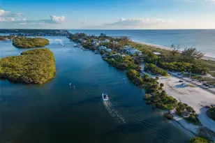 405 W Seminole Dr, Venice, FL 34293 - Photo 58