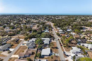 405 W Seminole Dr, Venice, FL 34293 - Photo 52