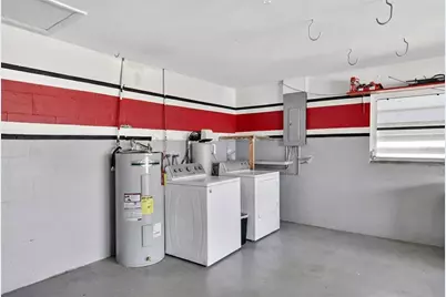 405 W Seminole Drive, Venice, FL 34293 - Photo 40