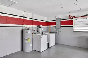 405 W Seminole Dr, Venice, FL 34293 - Photo 40