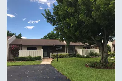 3705 34th Ave Drive W, Bradenton, FL 34205 - Photo 1