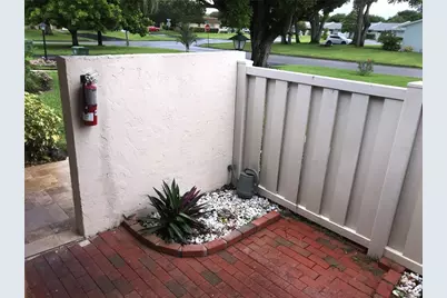 3705 34th Ave Drive W, Bradenton, FL 34205 - Photo 2