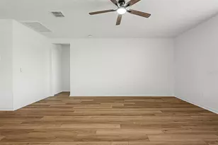 7612 Satterfield Ter, Parrish, FL 34219 - Photo 8