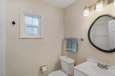 635 Melody Circle, Sarasota, FL 34237 - Photo 10