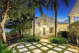 1729 Cherokee Dr, Sarasota, FL 34239 - Photo 48