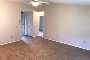 3705 34th Ave Dr W, Bradenton, FL 34205 - Photo 4