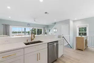 9211 Midnight Pass Rd, Sarasota, FL 34242 - Photo 12