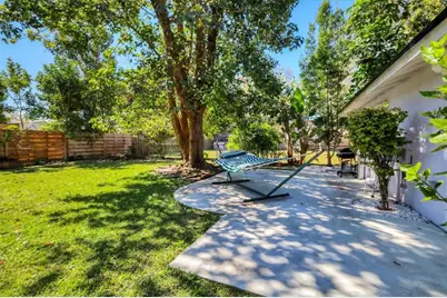 2213 19th Avenue W, Bradenton, FL 34205 - Photo 34