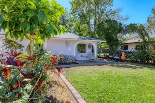 2213 19th Ave W, Bradenton, FL 34205 - Photo 4