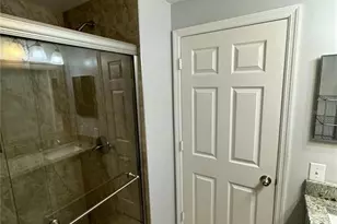 5600 Bentgrass Dr, Sarasota, FL 34235 - Photo 16