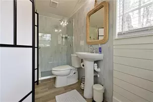 1318 6th St W, Palmetto, FL 34221 - Photo 10