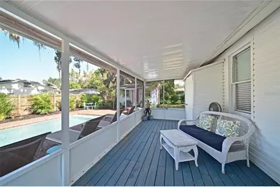 1318 6th Street W, Palmetto, FL 34221 - Photo 8