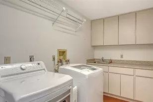 5331 Dominica Cir, Sarasota, FL 34233 - Photo 32