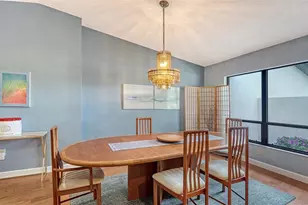 5331 Dominica Cir, Sarasota, FL 34233 - Photo 18