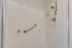 3893 Catalina Dr, Bradenton, FL 34210 - Photo 24