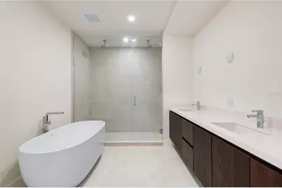 111 Golden Gate #403, Sarasota, FL 34236 - Photo 18