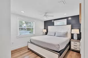 270 Gladiolus St, Anna Maria, FL 34216 - Photo 40