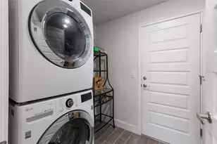 9320 46th Ct E, Parrish, FL 34219 - Photo 32