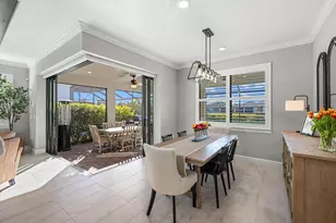 5904 Bluestar Ct, Lakewood Ranch, FL 34211 - Photo 6