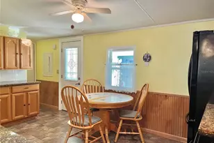 5707 45th St E, Bradenton, FL 34203 - Photo 6