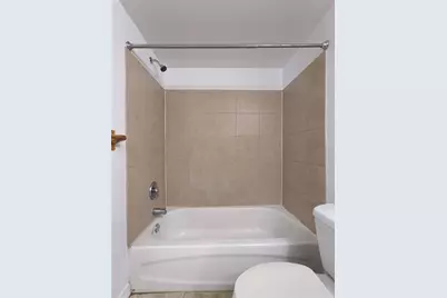 1090 Cocoanut Avenue #4, Sarasota, FL 34236 - Photo 10