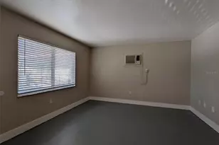 1090 Cocoanut Ave, Sarasota, FL 34236 - Photo 4