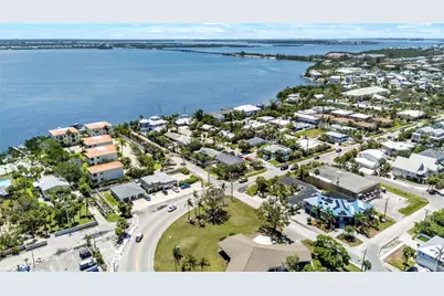 205 Peacock Lane #A, Holmes Beach, FL 34217 - Photo 30