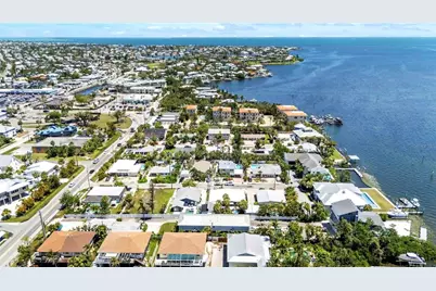 205 Peacock Lane #A, Holmes Beach, FL 34217 - Photo 28