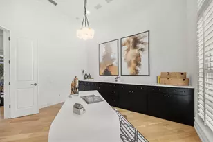 7921 Waterton Ln, Lakewood Ranch, FL 34202 - Photo 12