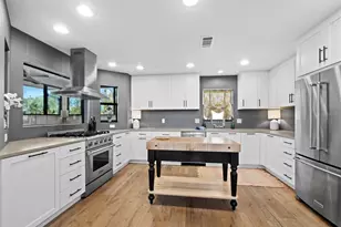 601 Norton St, Longboat Key, FL 34228 - Photo 16