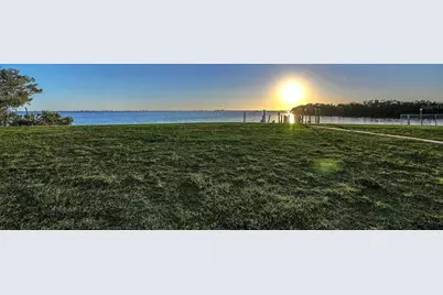 7322 Westmoreland Drive, Sarasota, FL 34243 - Photo 8