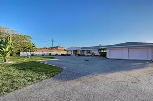 7322 Westmoreland Dr, Sarasota, FL 34243 - Photo 4