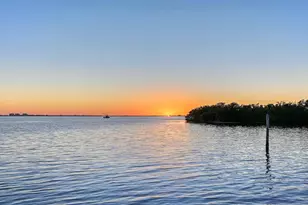 7322 Westmoreland Dr, Sarasota, FL 34243 - Photo 18