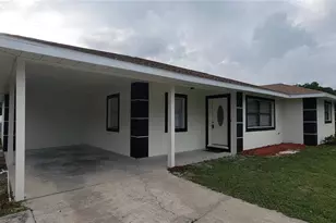 2804 4th St E, Bradenton, FL 34208 - Photo 2