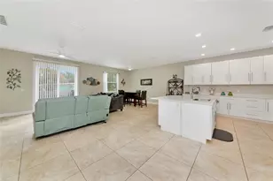 3221 3rd St E, Bradenton, FL 34208 - Photo 12