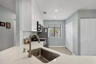 600 Carriage House Ln, Nokomis, FL 34275 - Photo 10