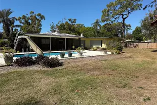 3846 Malec Cir, Sarasota, FL 34233 - Photo 18