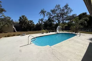3846 Malec Cir, Sarasota, FL 34233 - Photo 2