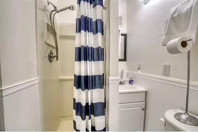 304 15th Street W, Bradenton, FL 34205 - Photo 48