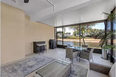 4912 Sandy Glen Way, Wimauma, FL 33598 - Photo 12