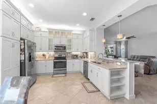 4912 Sandy Glen Way, Wimauma, FL 33598 - Photo 2