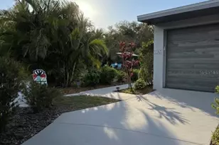 5165 Cedar Hammock Ln, Sarasota, FL 34232 - Photo 6